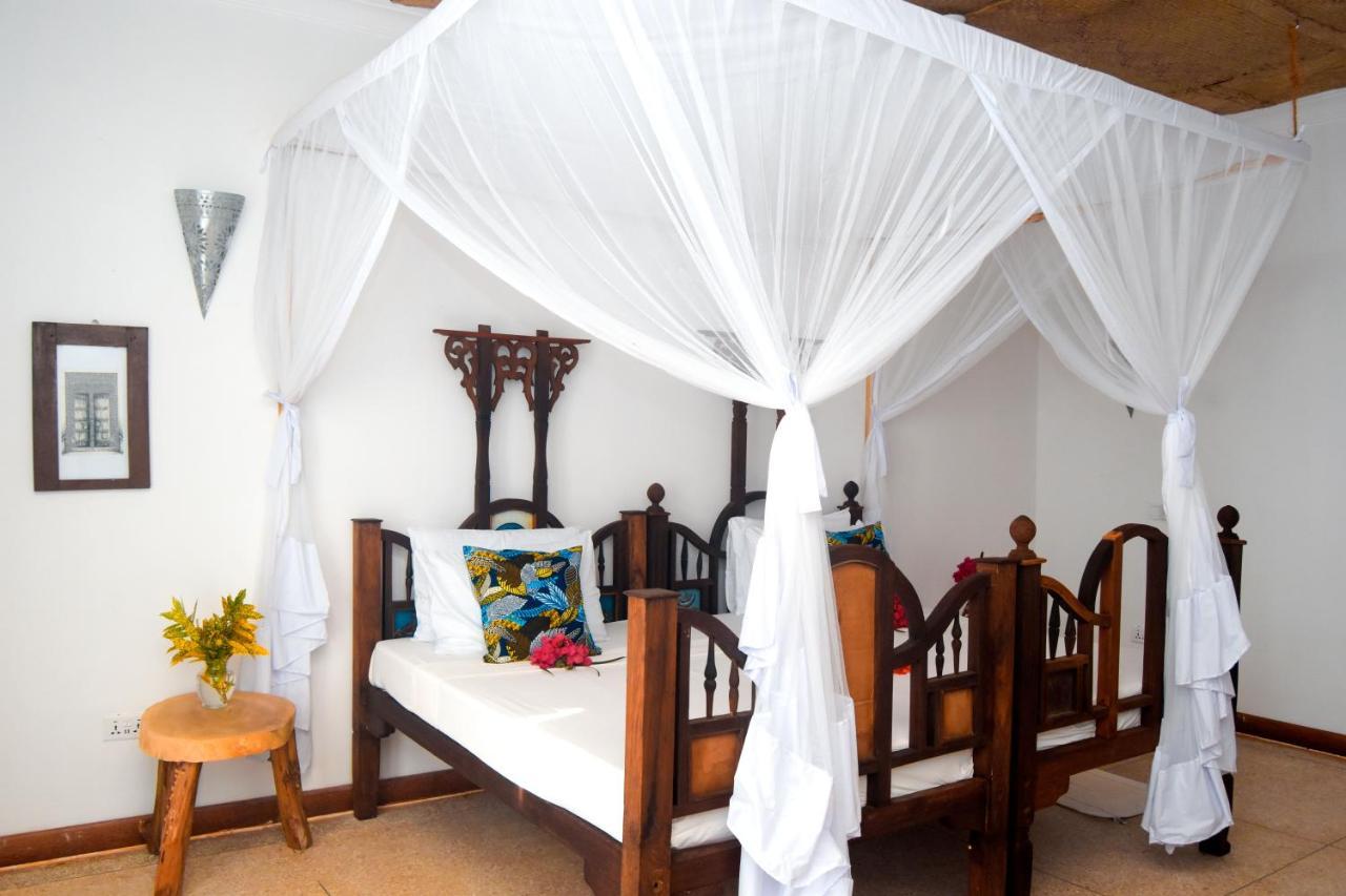 Zanzibar Kusini Beach Bungalows Hotel Kizimkazi Exterior foto