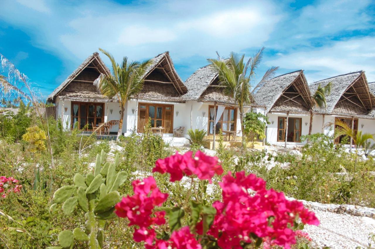 Zanzibar Kusini Beach Bungalows Hotel Kizimkazi Exterior foto