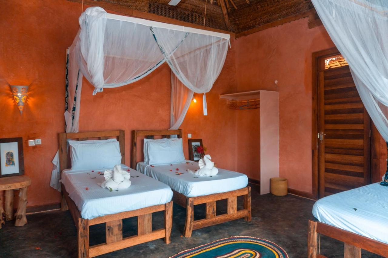 Zanzibar Kusini Beach Bungalows Hotel Kizimkazi Exterior foto